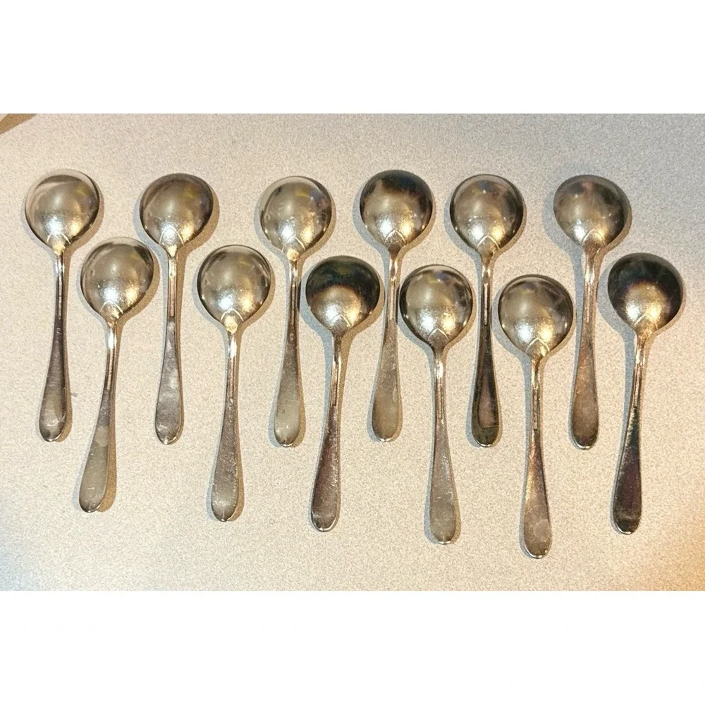 INTERNATIONAL SILVER‎ CO 12 silver-plated vintage Soup/ Bouillon spoons stamped